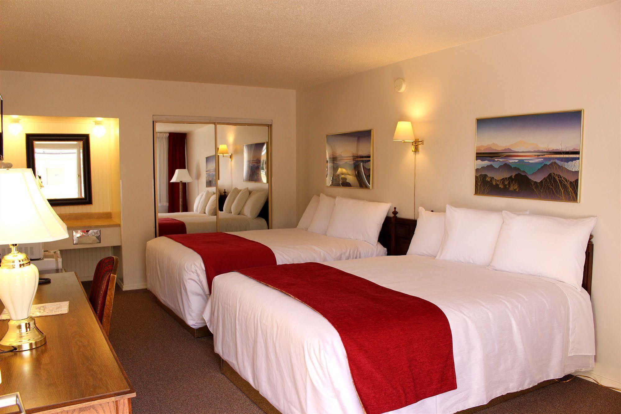 Sovana Inn Medford Extérieur photo